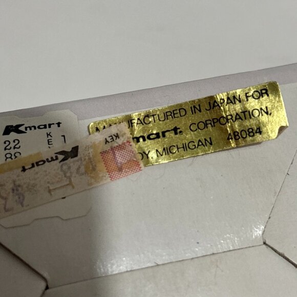 Vtg NWT Porcelain Christmas Bud Vase Basket Set Miniature Santa Sled 2 Piece Box - Picture 12 of 16